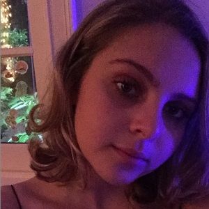 Meet your Posher, Gabriella